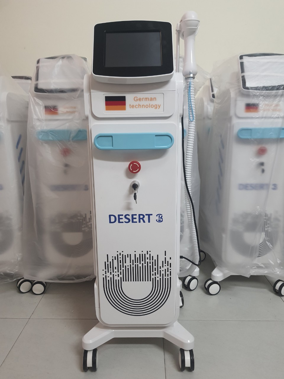 Máy triệt lông Diode laser 810nm Desert G3